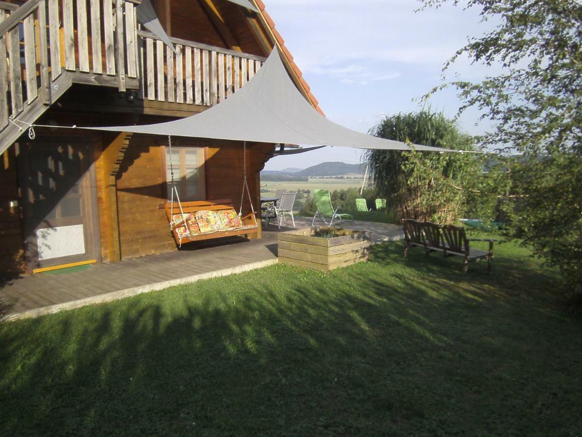 Appartamento Blockhaus Familie Raidl Riegersburg Esterno foto