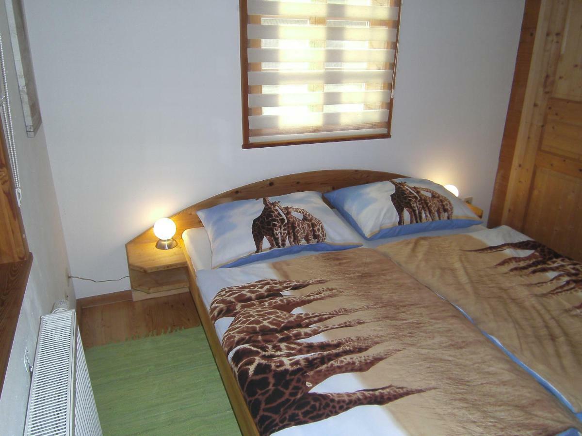 Appartamento Blockhaus Familie Raidl Riegersburg Esterno foto